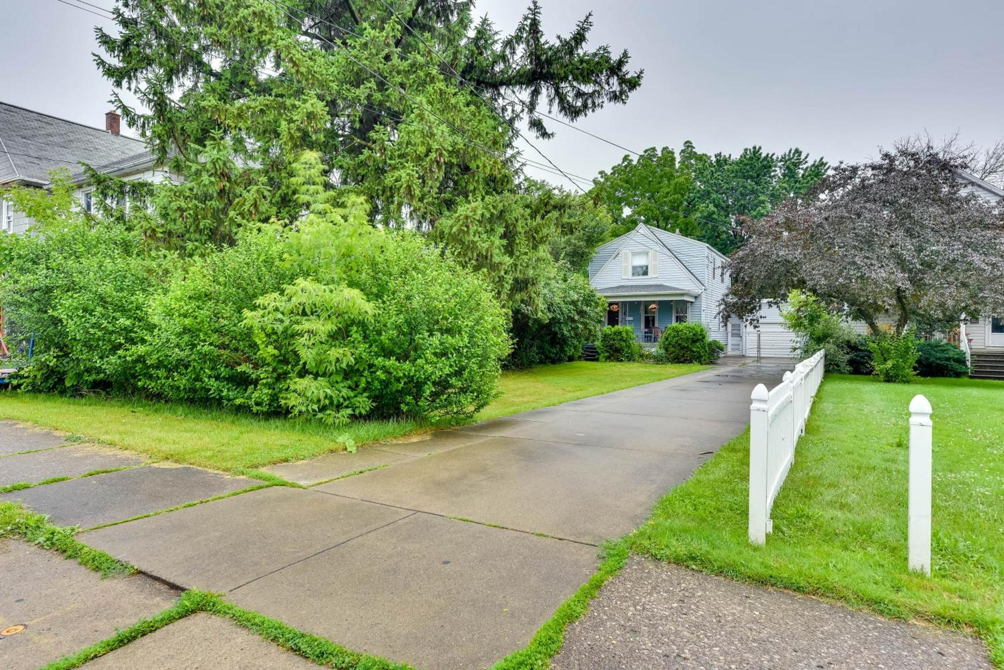 Themed New York Home About 2 Mi To Niagara Falls! 外观 照片